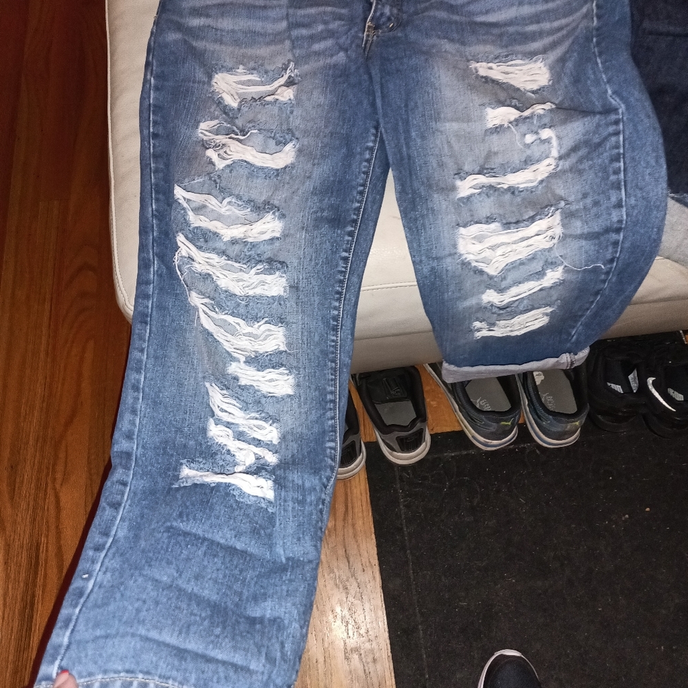 KanCan distressed jeans